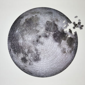 Four Point Puzzles The Moon 3