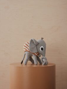 OYOY Elefant Henry (2)